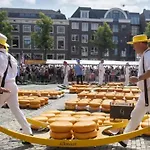 Houseboat Woude * Uitgeest