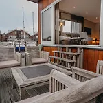 Houseboat Woude Дом отдыха