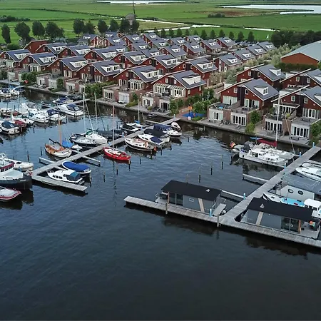 בית נופש Houseboat Woude *