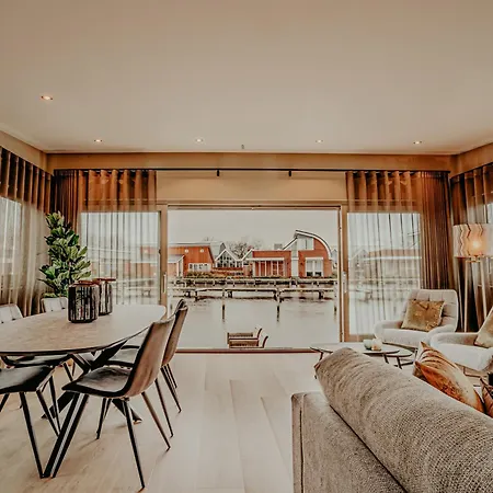 Houseboat Woude 別荘 Uitgeest