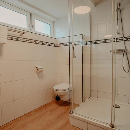 בית נופש Houseboat Woude *