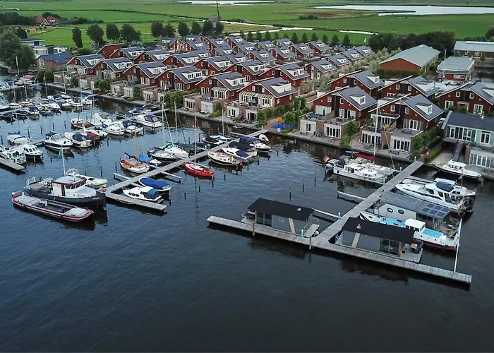 Casa de Férias Houseboat Woude *