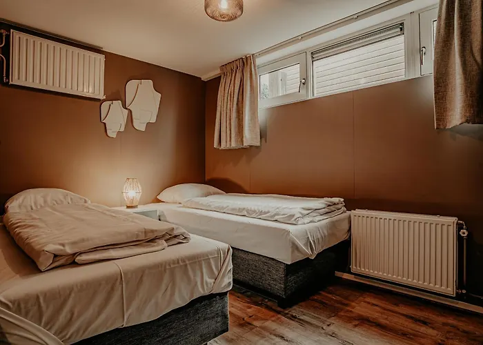 Houseboat Woude 別荘 *