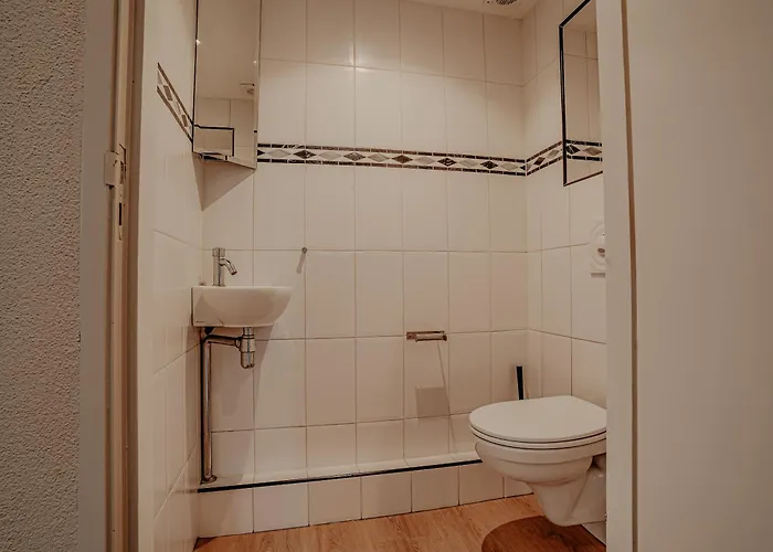 別荘 Houseboat Woude